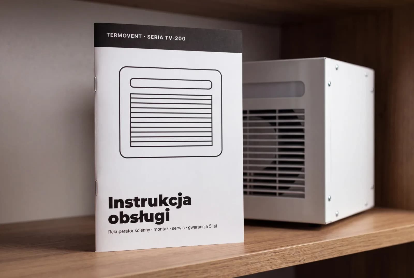 Instrukcja obok urządzenia