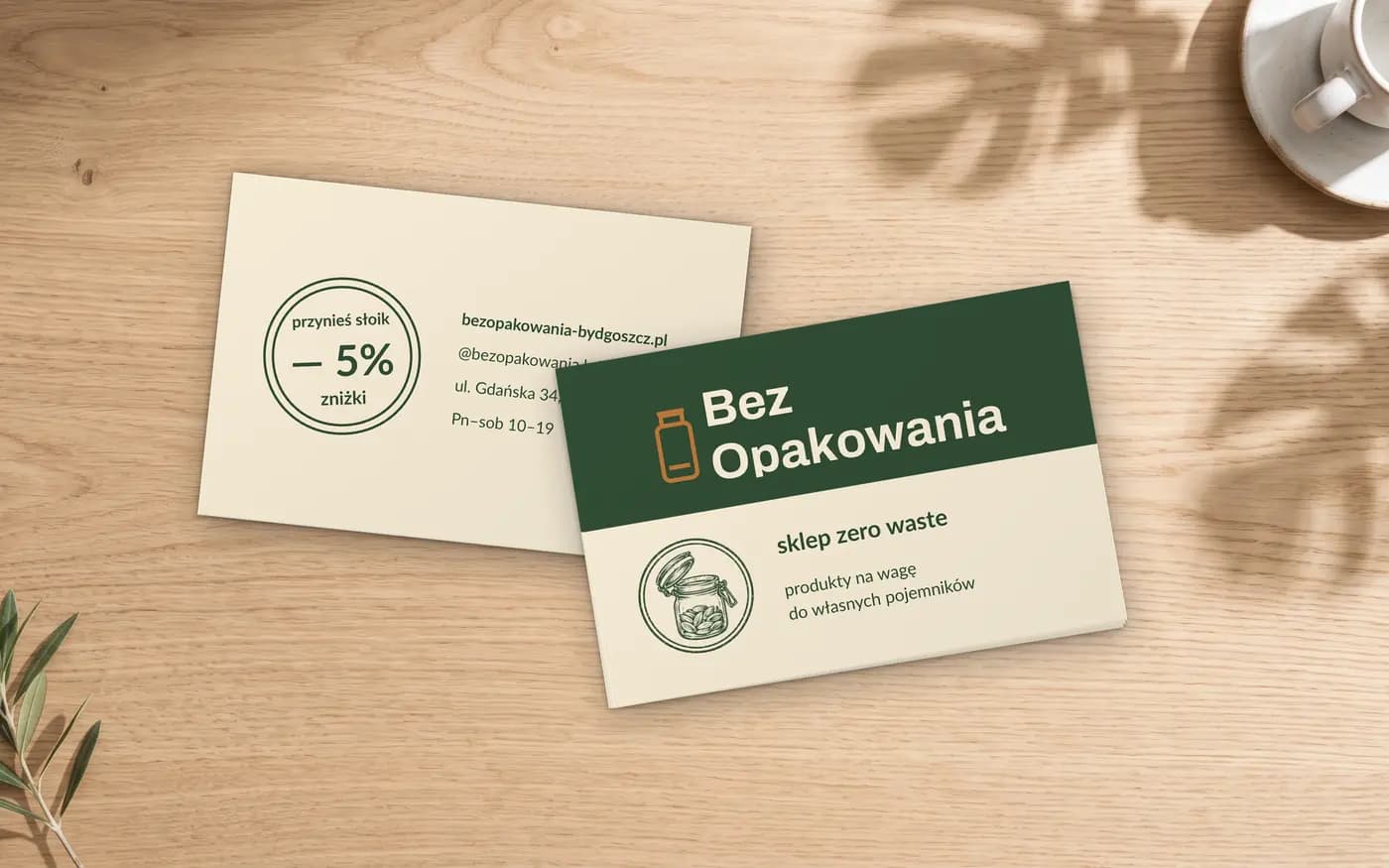 Wizytówki EKO: wersja 3 projektu naszego zespołu